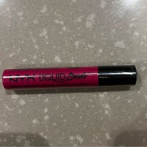 🔥‼️3 for $10‼️🔥 NYX Cream lipstick